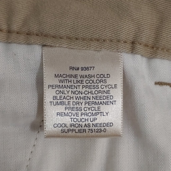 St. John's Bay Men's Easy Care Khaki's - Picture 3 of 3